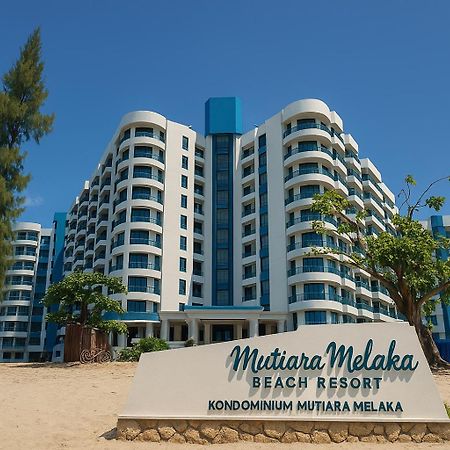 Mutiara Melaka Beach Resort By Glex Tangga Batu Eksteriør bilde