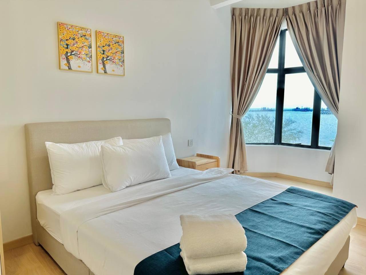 Mutiara Melaka Beach Resort By Glex Tangga Batu Eksteriør bilde