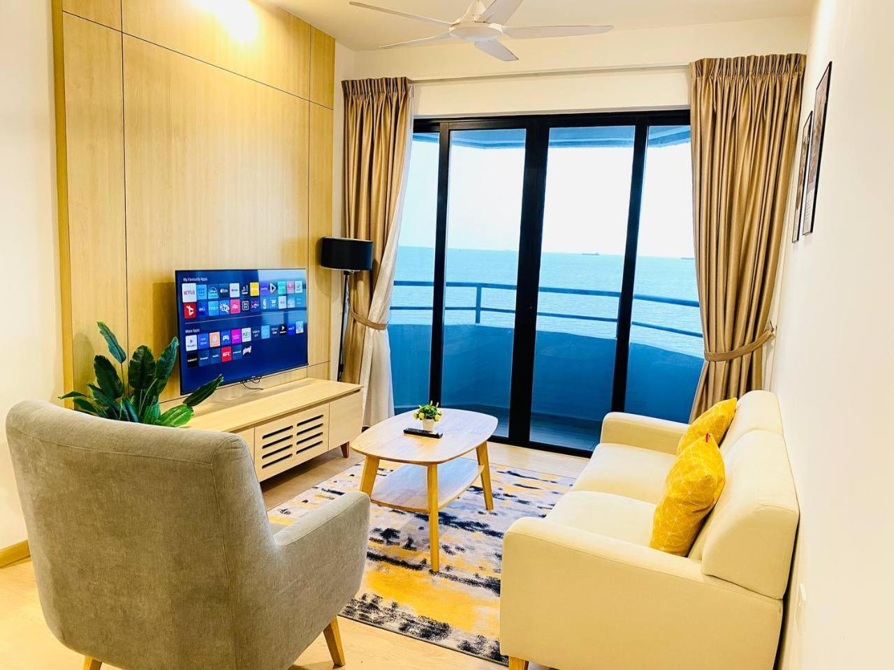 Mutiara Melaka Beach Resort By Glex Tangga Batu Eksteriør bilde